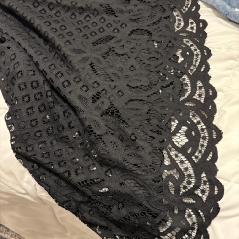 Vera Wang Formal Lace Maxi Dress - Picture 8 of 14